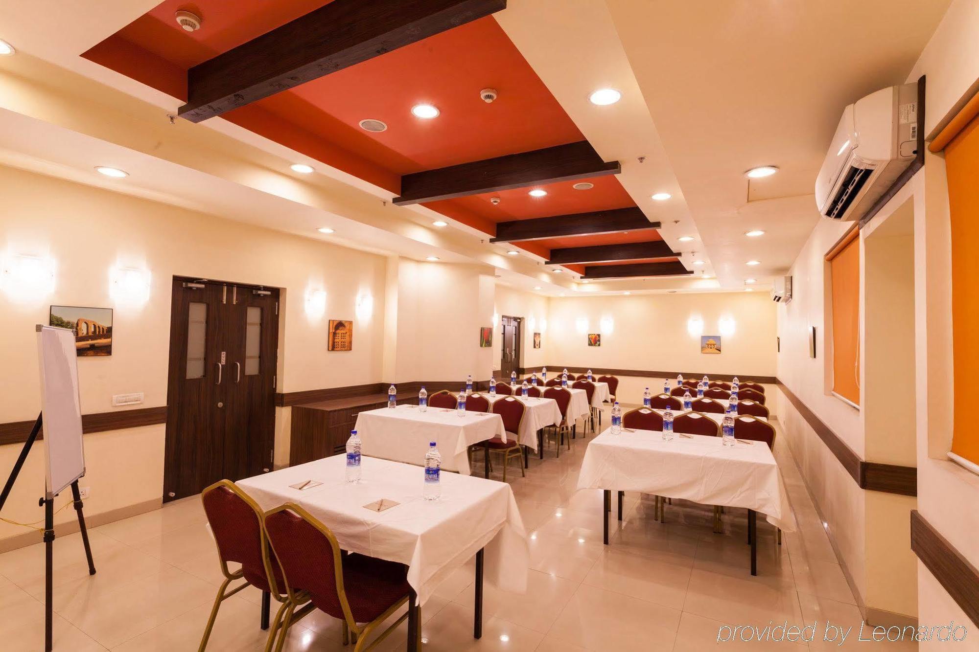 Ginger Indore Exterior photo